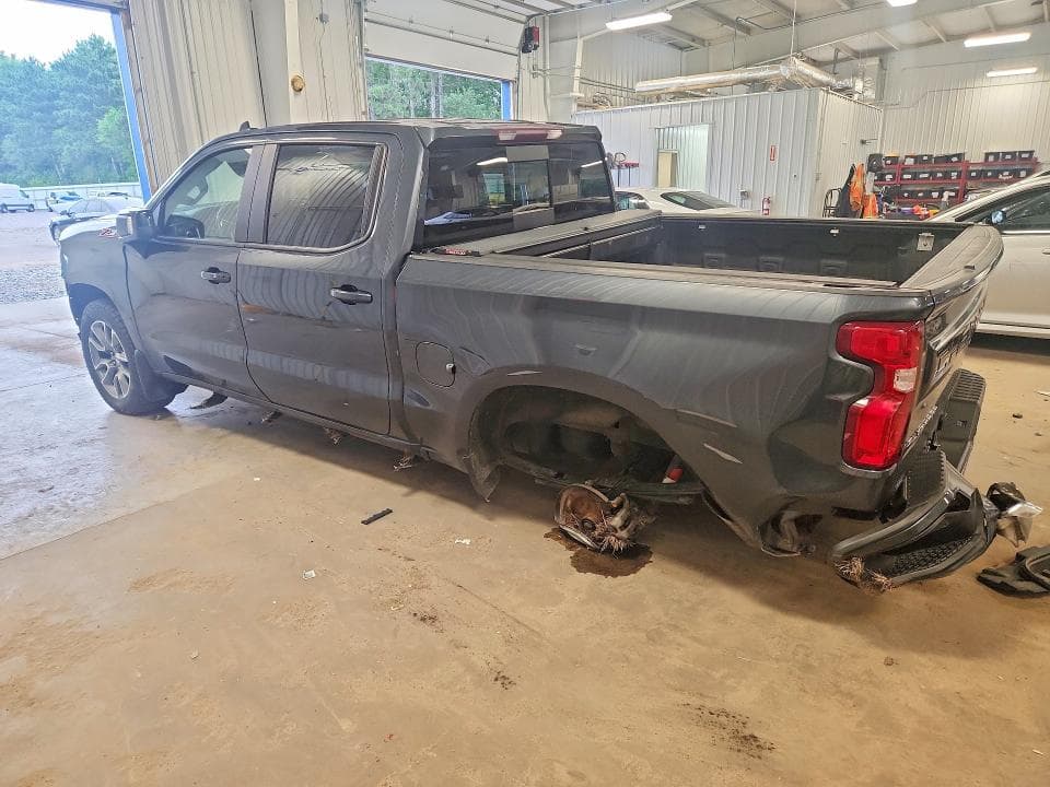 2021 CHEVROLET SILVERADO K1500 RST 2