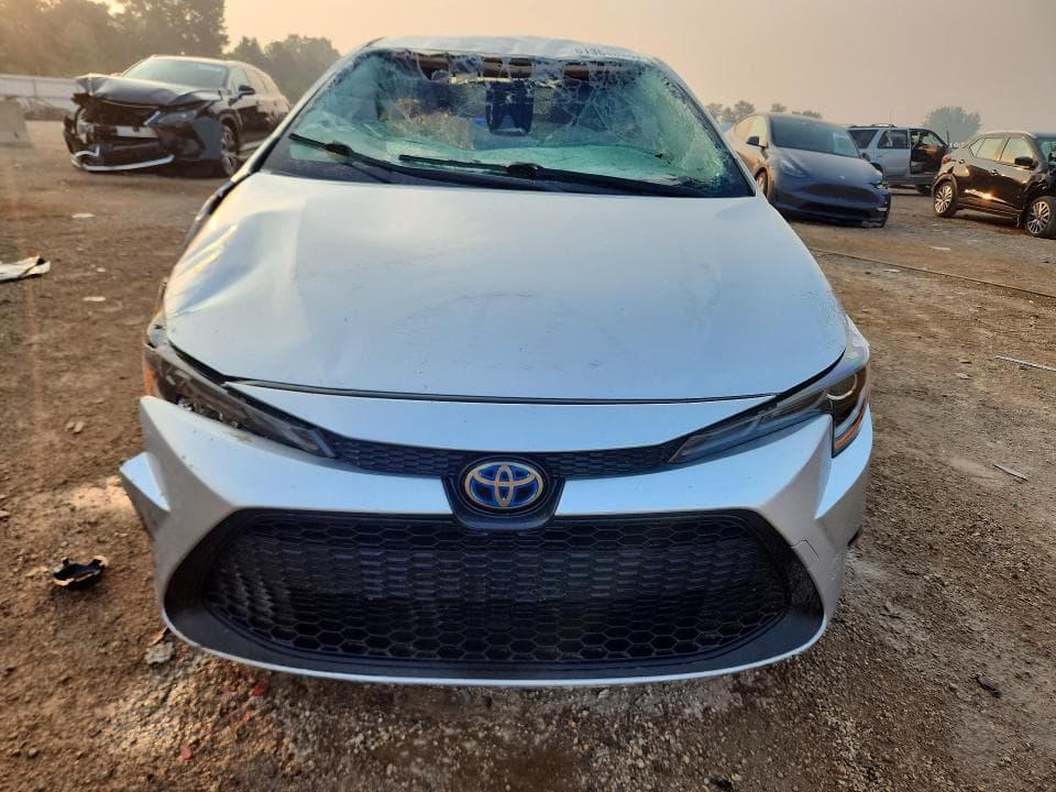 2020 TOYOTA COROLLA LE 5