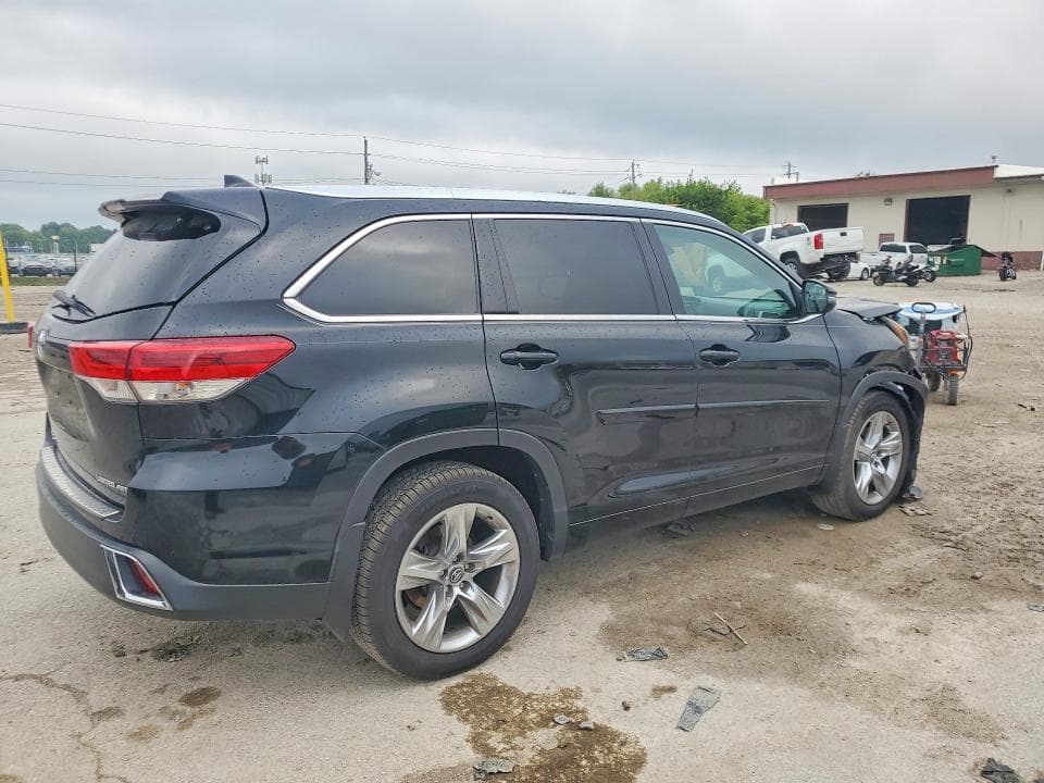 2017 TOYOTA HIGHLANDER LIMITED 3