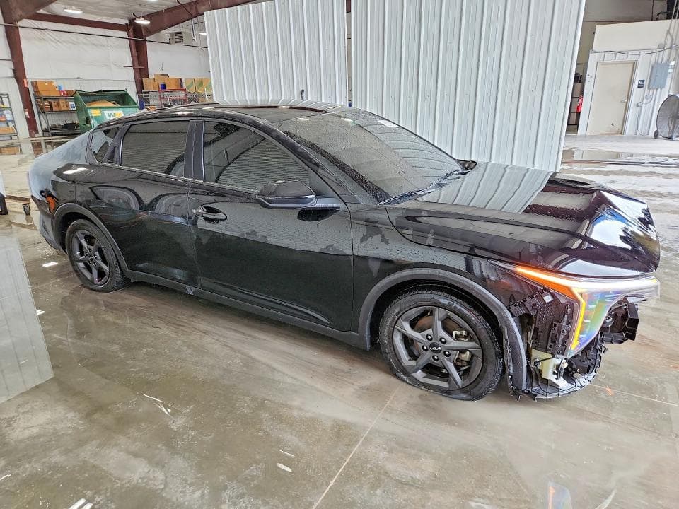 2025 KIA K4 LXS 4