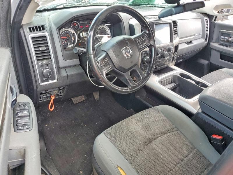 2018 RAM 1500 SLT 8