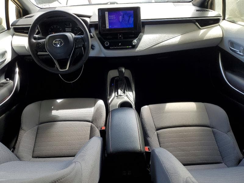 2023 TOYOTA COROLLA SE 8