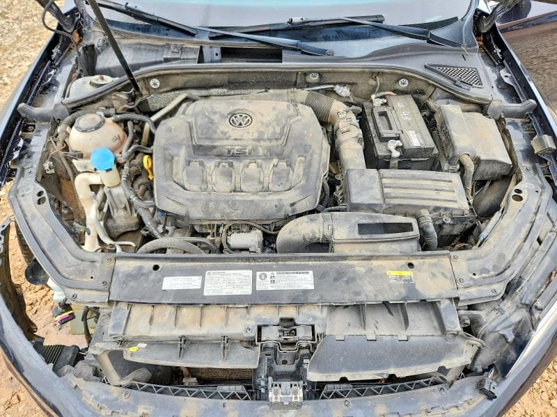 2018 VOLKSWAGEN PASSAT SE 11