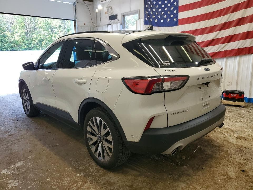 2020 FORD ESCAPE TITANIUM 2