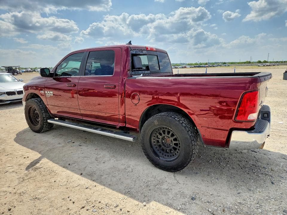 2019 RAM 1500 CLASSIC SLT 2