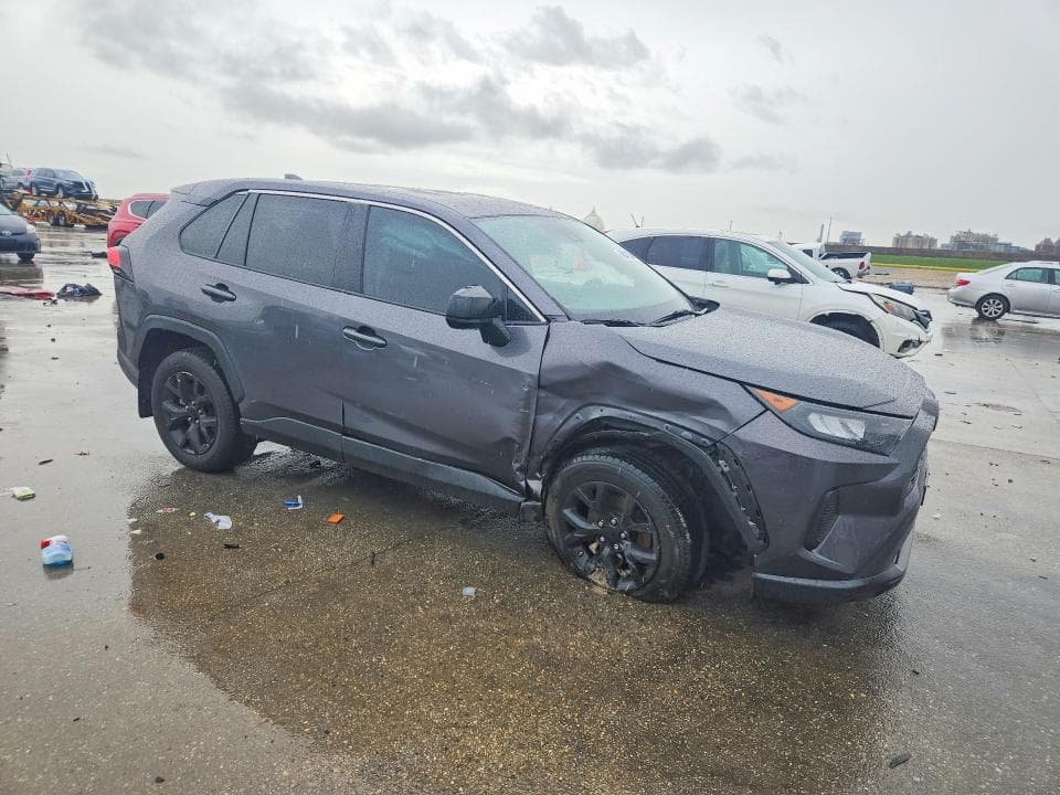 2022 TOYOTA RAV4 LE 4