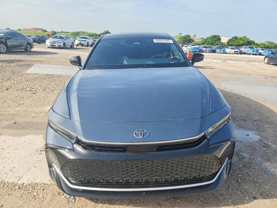 2025 TOYOTA CROWN NIGHTSHADE 5