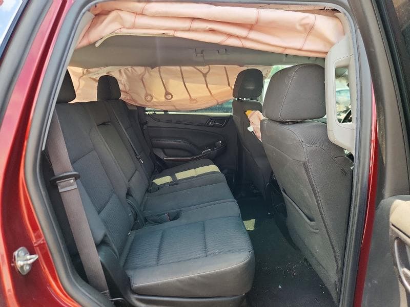2020 GMC YUKON SLE 11