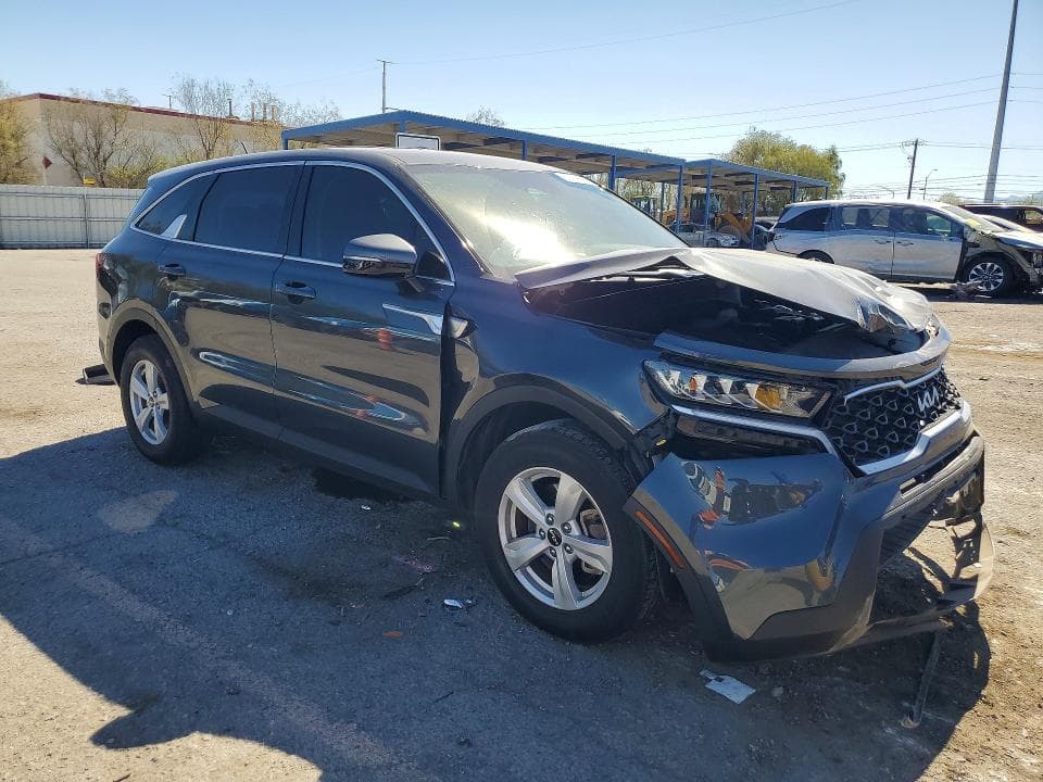 2023 KIA SORENTO LX 4