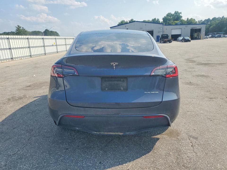 2021 TESLA MODEL Y 6