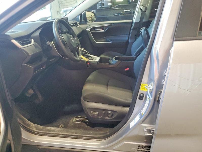 2022 TOYOTA RAV4 XLE 7