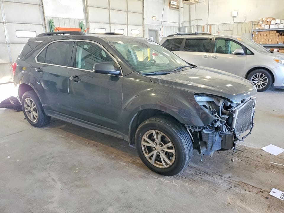 2017 CHEVROLET EQUINOX LT 4