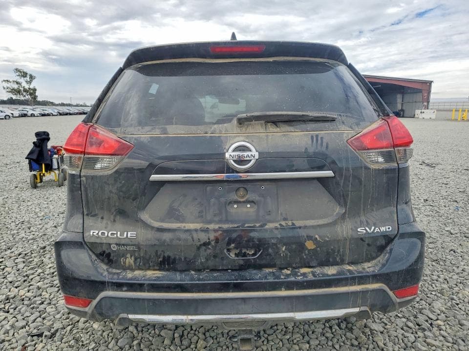 2017 NISSAN ROGUE SV 6