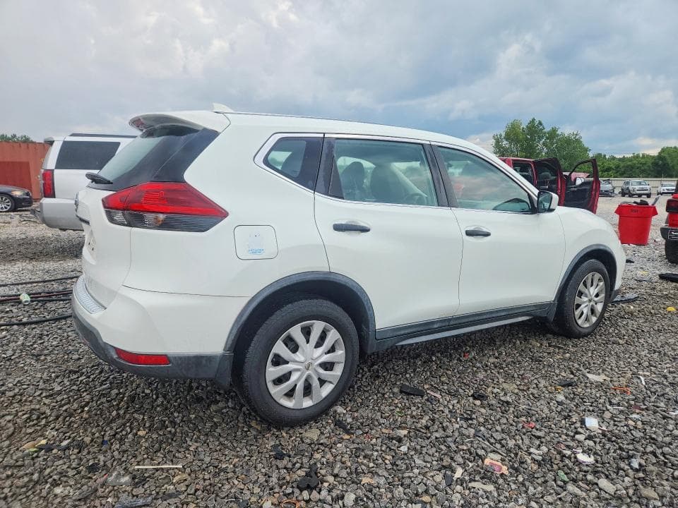 2018 NISSAN ROGUE S 3
