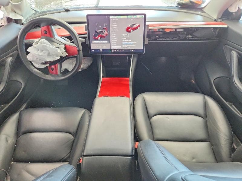 2018 TESLA MODEL 3 8
