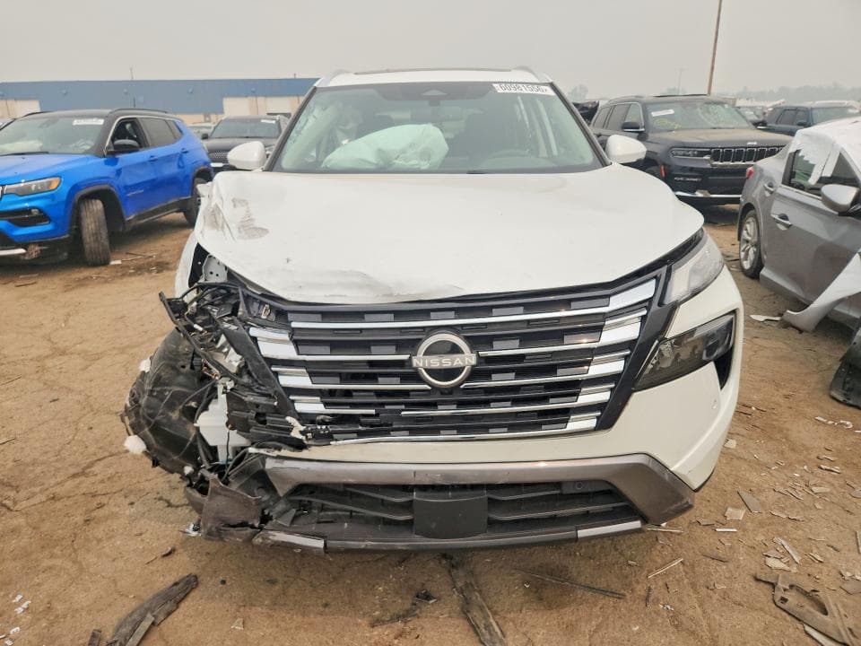 2024 NISSAN ROGUE SL 5