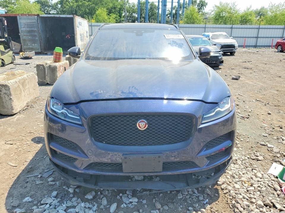 2017 JAGUAR F-PACE PRESTIGE 5