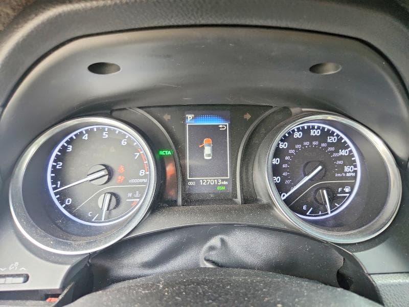 2018 TOYOTA CAMRY SE 9