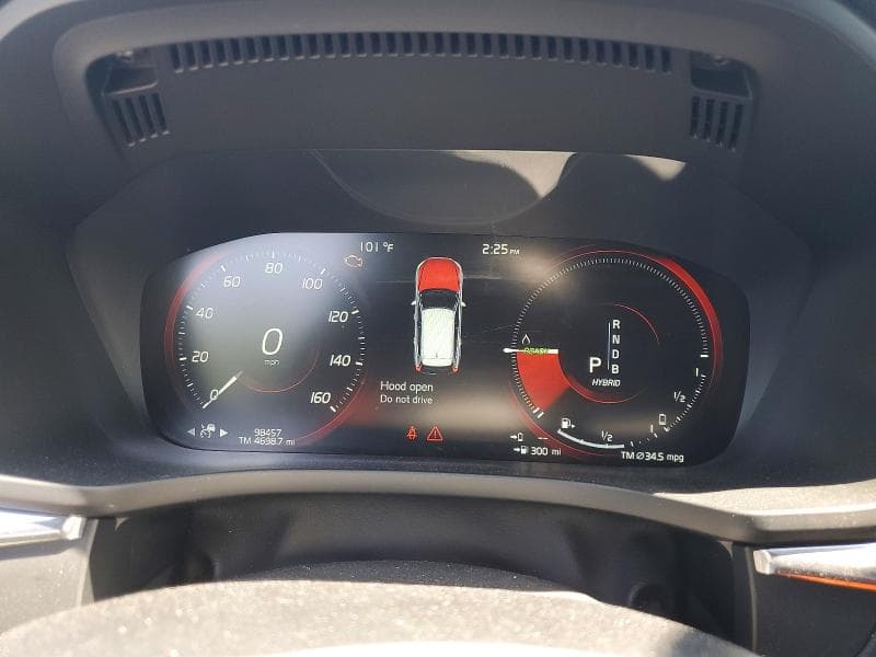 2019 VOLVO XC60 T8 R-DESIGN 9