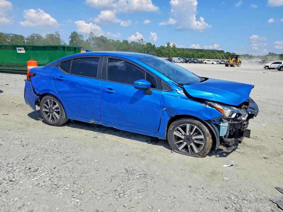 2020 NISSAN VERSA SV 4