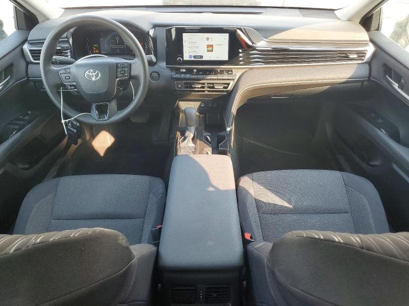 2025 TOYOTA CAMRY LE 8
