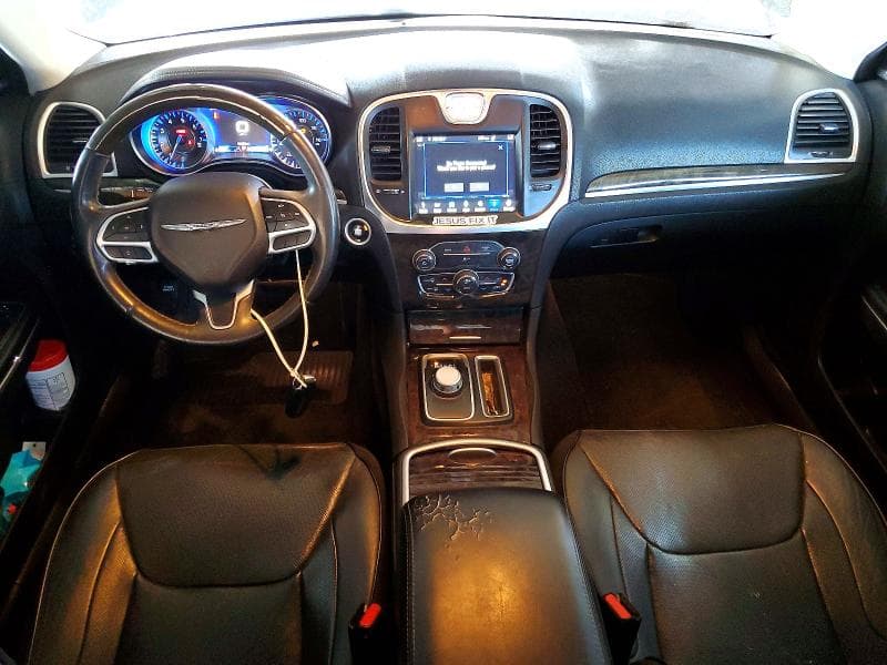 2018 CHRYSLER 300 LIMITED 8