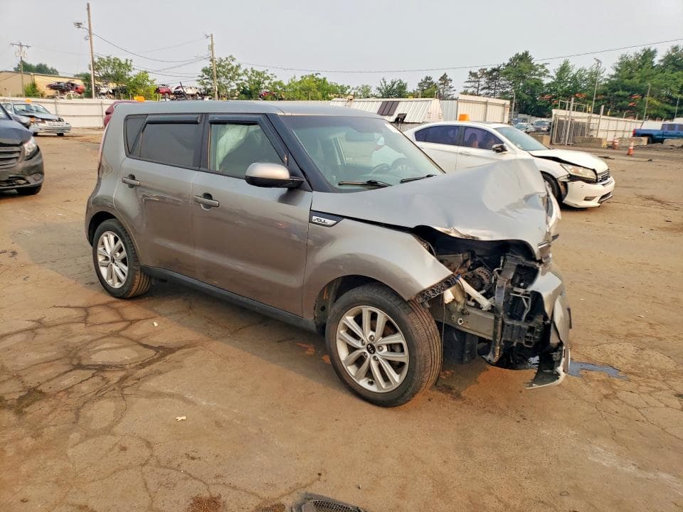 2019 KIA SOUL + 4