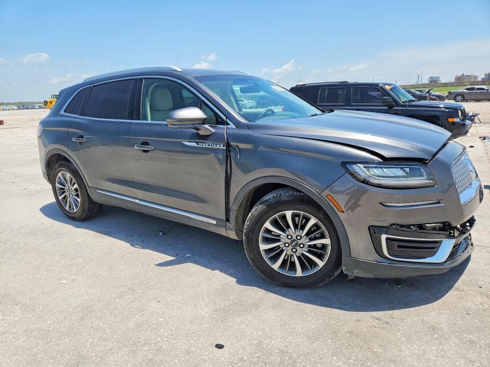 2020 LINCOLN NAUTILUS 4