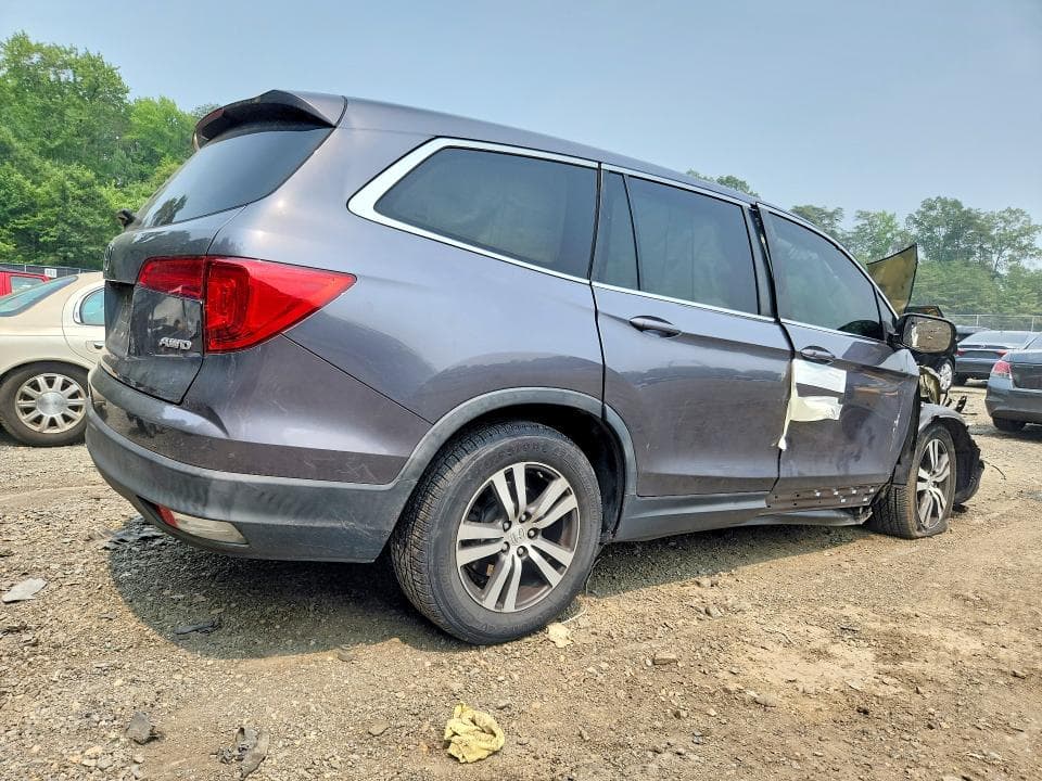2017 HONDA PILOT EX 3