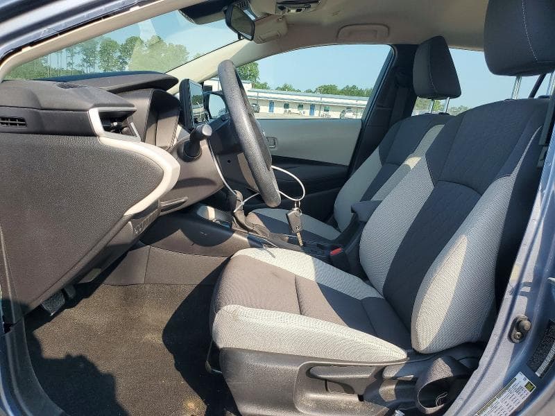 2025 TOYOTA COROLLA LE 7