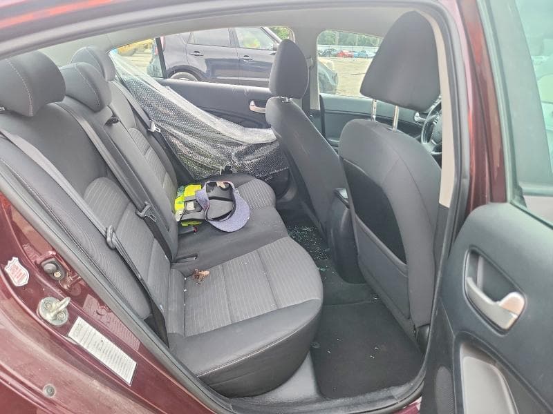 2018 KIA FORTE LX 10