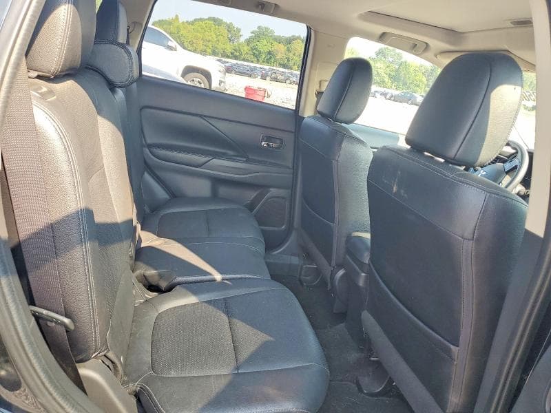 2018 MITSUBISHI OUTLANDER SE 11