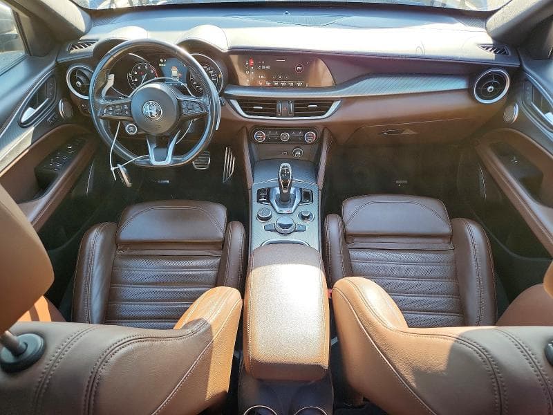2021 ALFA ROMEO STELVIO TI 8
