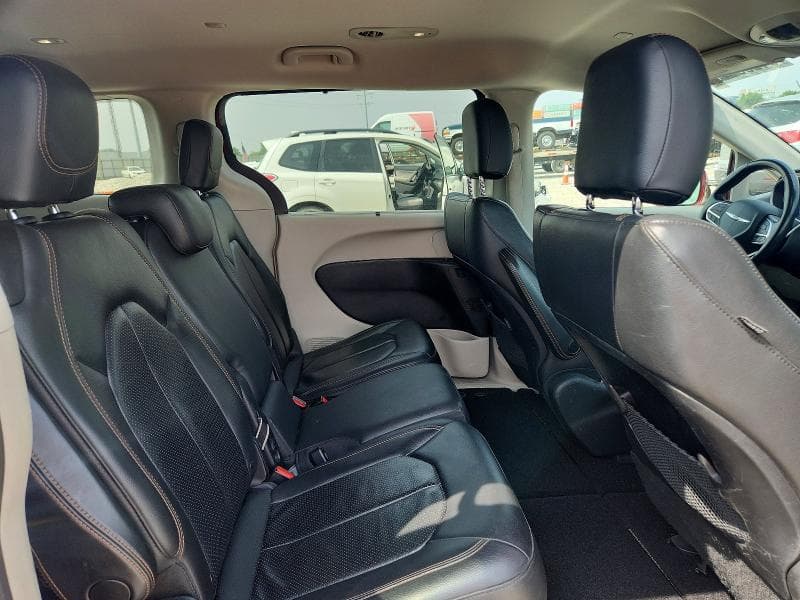 2019 CHRYSLER PACIFICA TOURING L 11