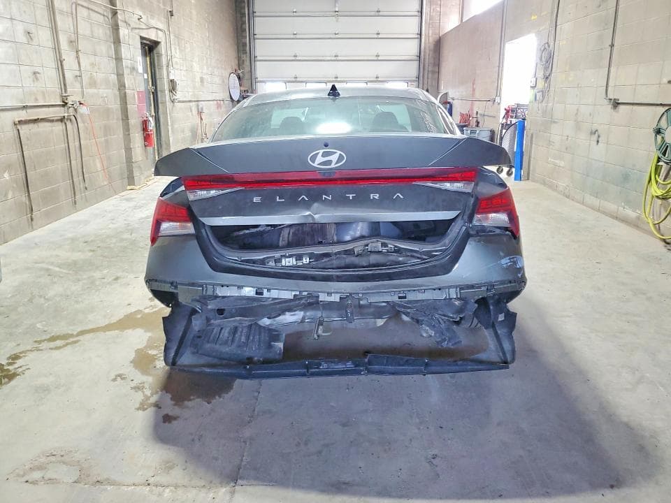 2024 HYUNDAI ELANTRA SEL 6