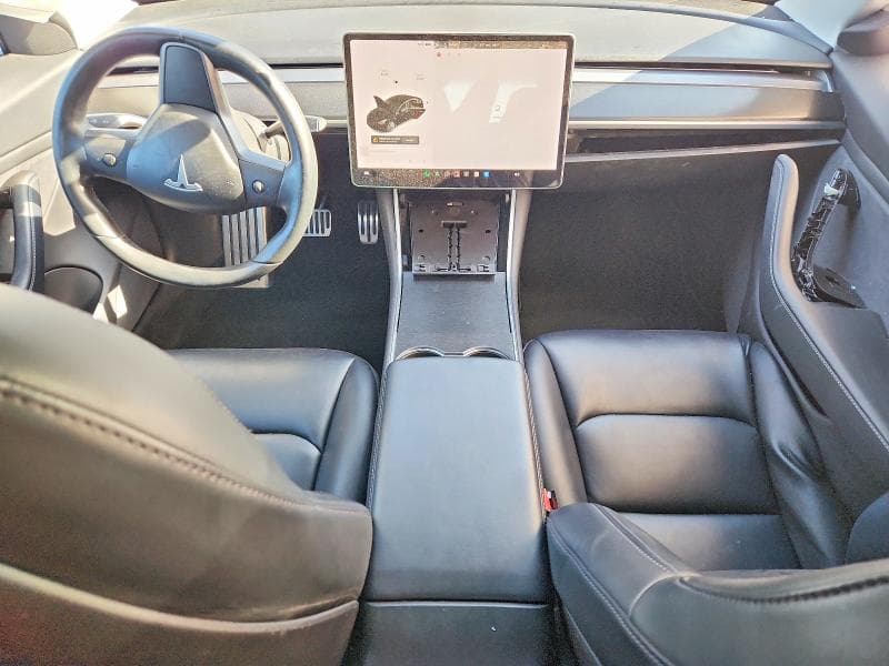 2018 TESLA MODEL 3 8
