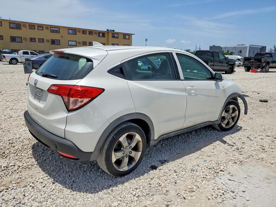 2017 HONDA HR-V LX 3