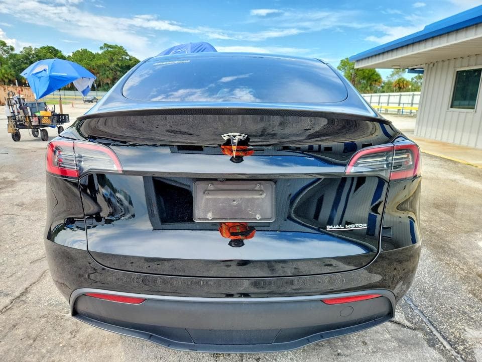 2023 TESLA MODEL Y 6