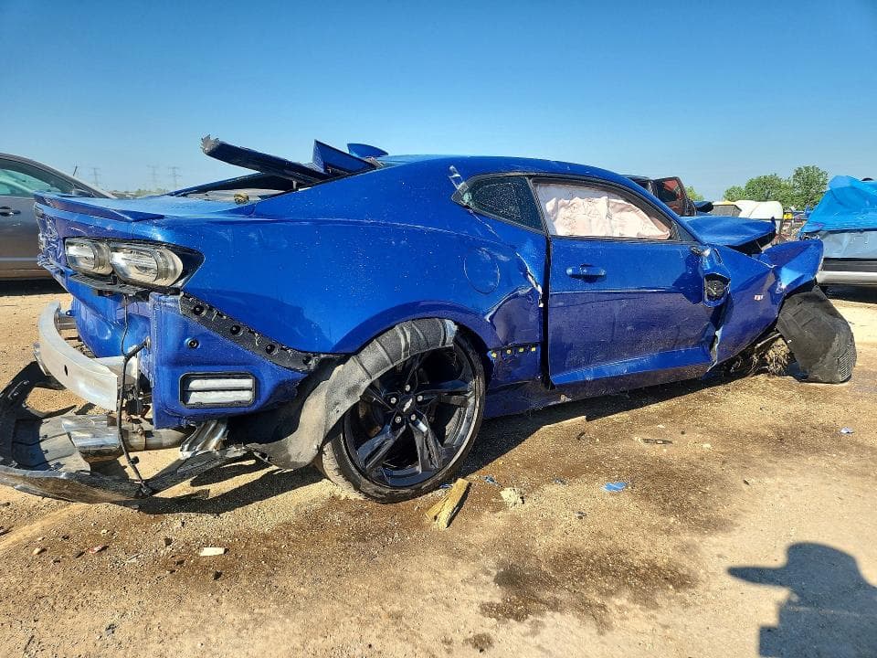 2019 CHEVROLET CAMARO LS 3