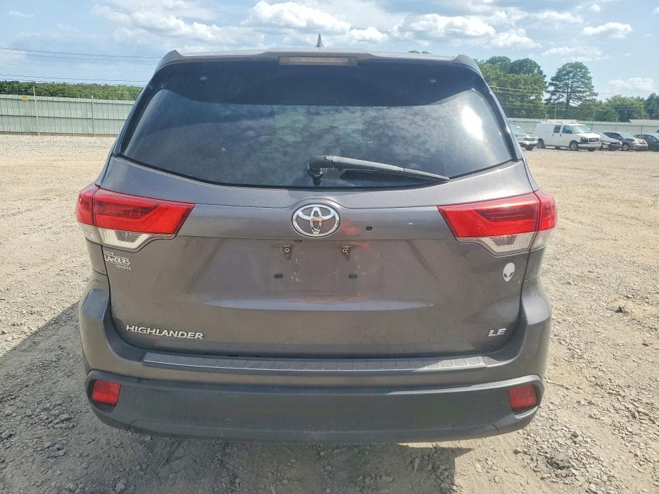 2018 TOYOTA HIGHLANDER LE PLUS 6