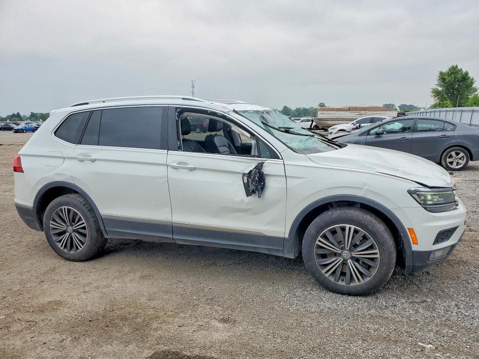 2018 VOLKSWAGEN TIGUAN SEL PREMIUM 4