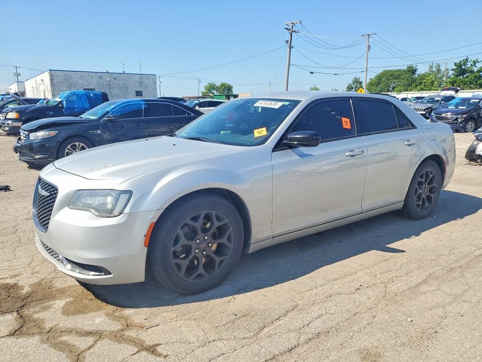 2019 CHRYSLER 300 TOURING - 1