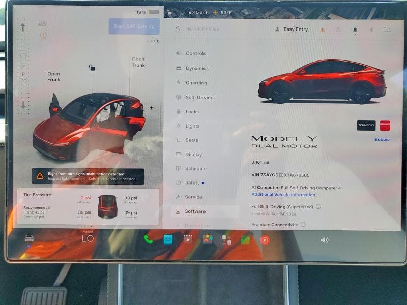 2026 TESLA MODEL Y 9