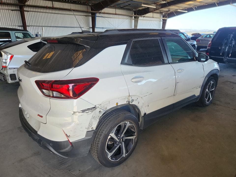 2021 CHEVROLET TRAILBLAZER RS 3