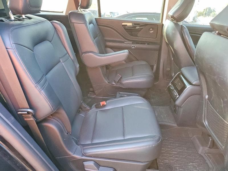 2025 LINCOLN AVIATOR 11