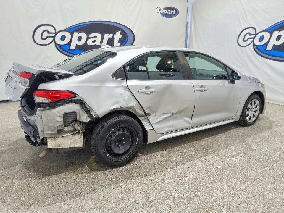 2021 TOYOTA COROLLA LE 3