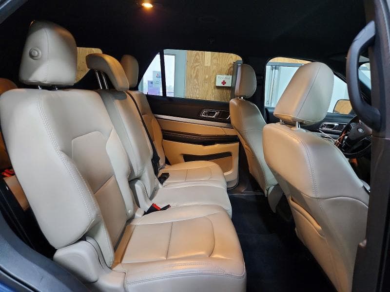 2019 FORD EXPLORER XLT 11