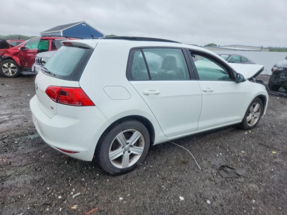 2017 VOLKSWAGEN GOLF S 3