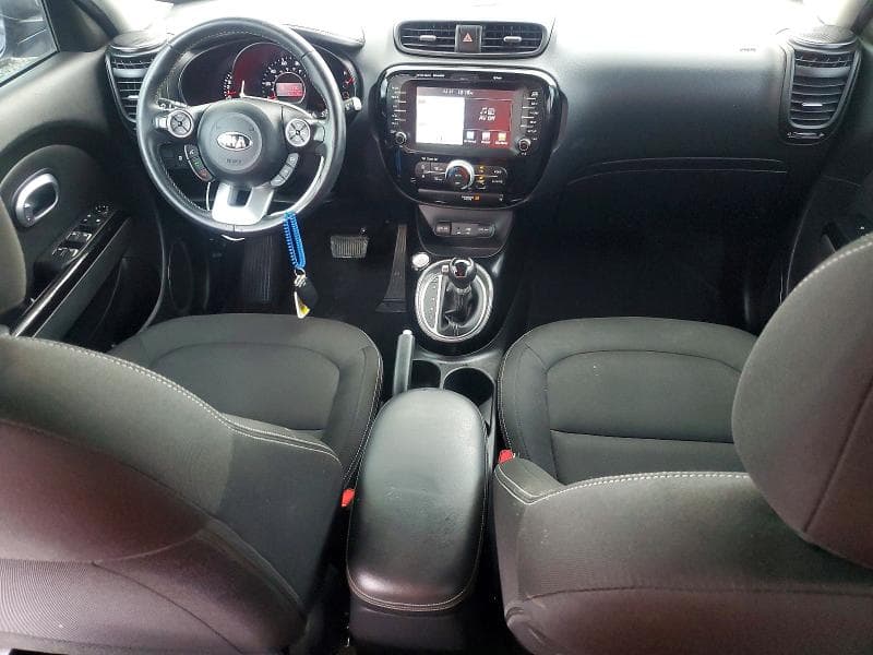 2017 KIA SOUL + 8