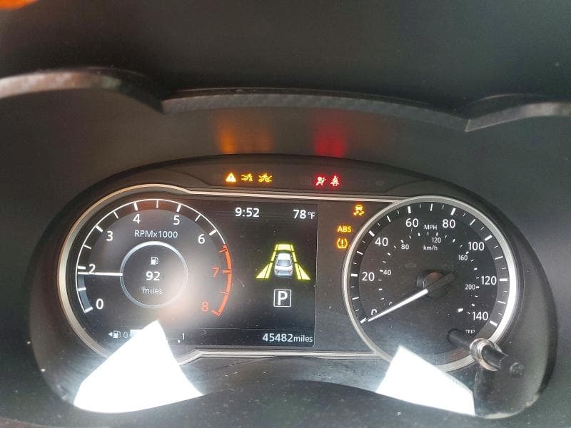 2025 NISSAN VERSA SV 9